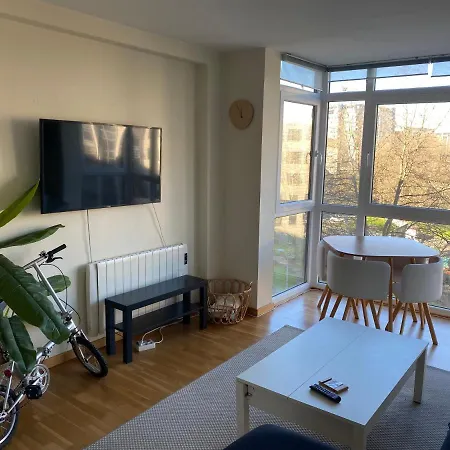 Green Apartment Apartment